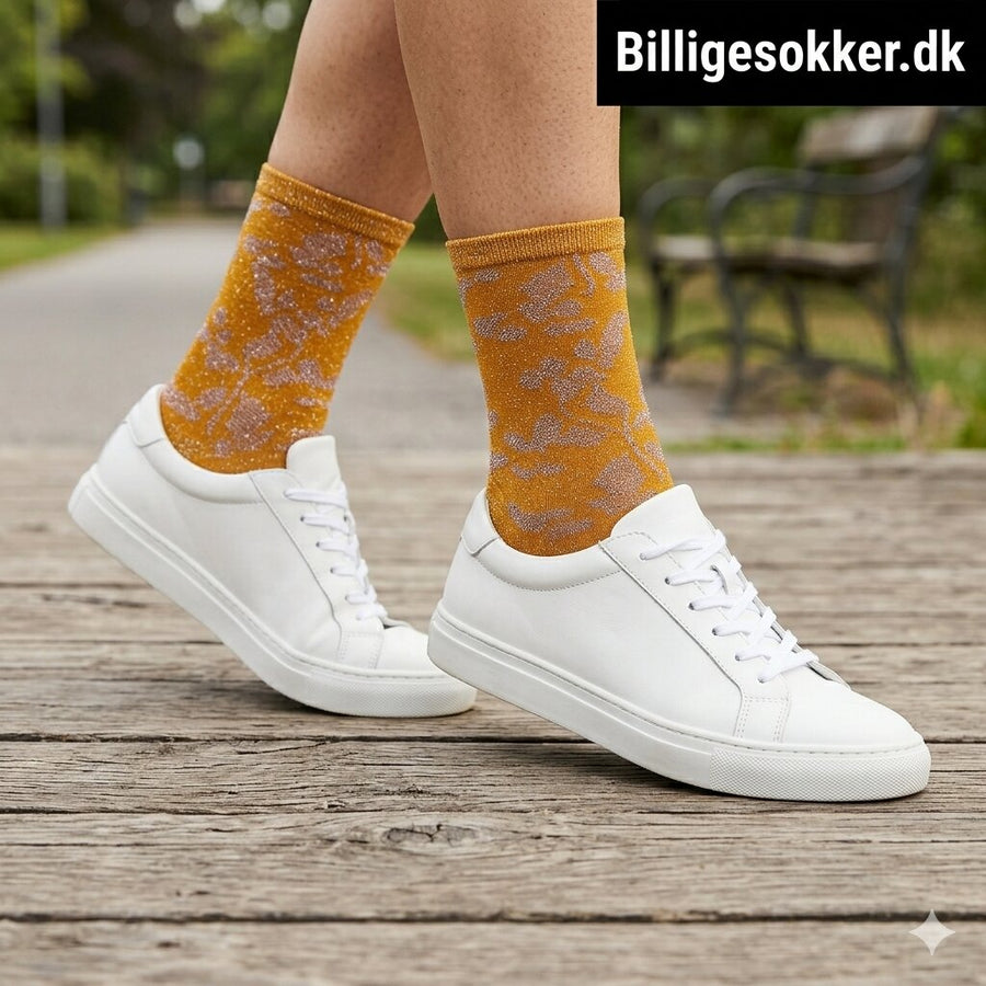 Damesokker - 3 Par Glimmersokker Lyrics